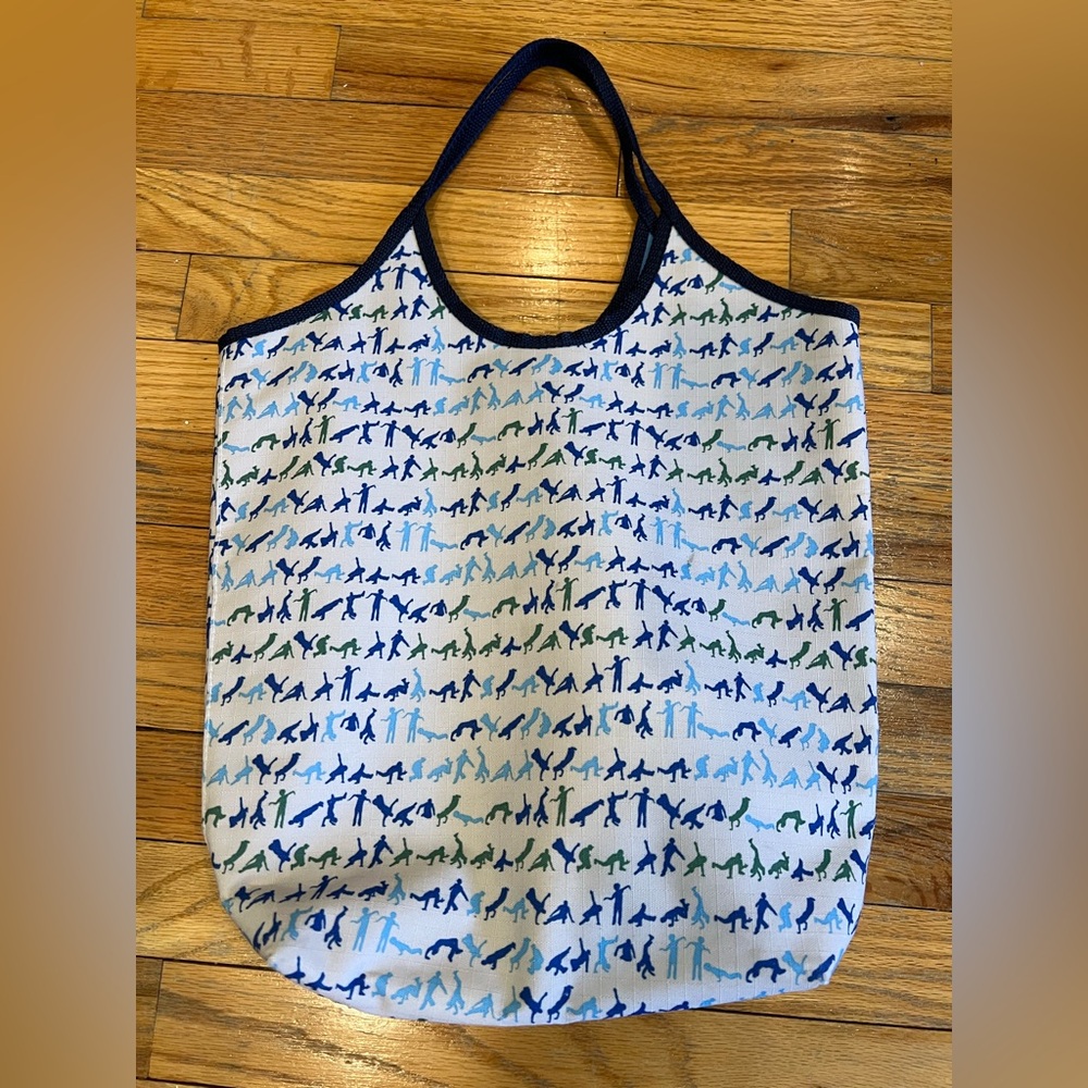 Parcel breakdancer breakdancing poses moves Blue and Green Tote Bag